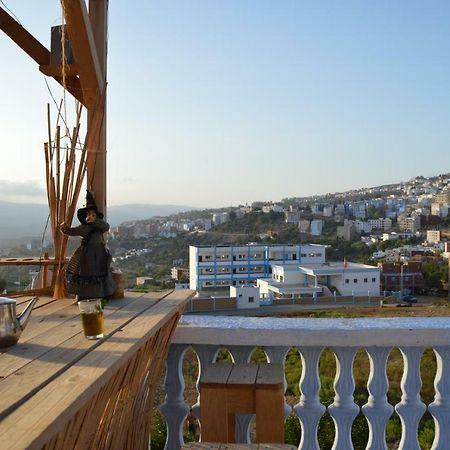 Alibaba Apartment Hostel Bamboo Rooftop Room Xauen Exterior foto