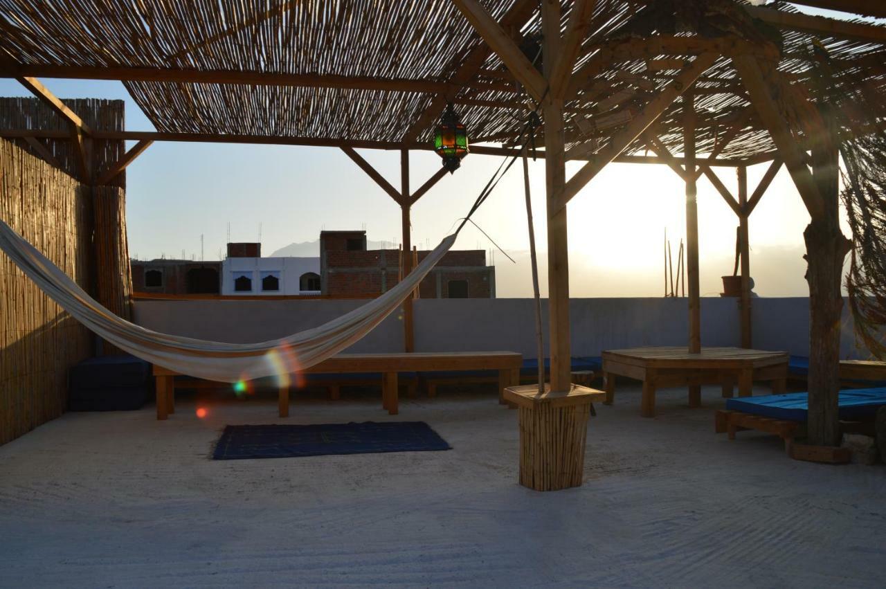 Alibaba Apartment Hostel Bamboo Rooftop Room Xauen Exterior foto